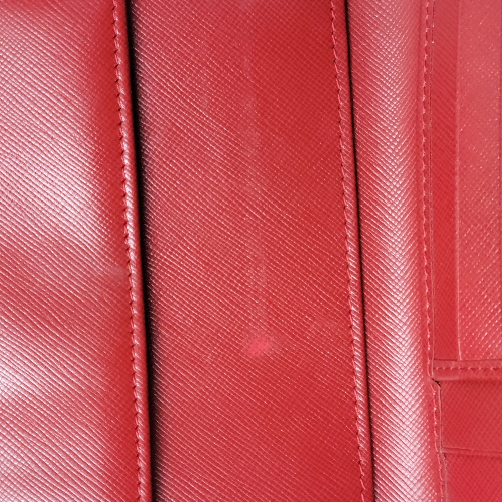 100% Authentic PRADA nylon billfold wallet - Picture 6 of 14